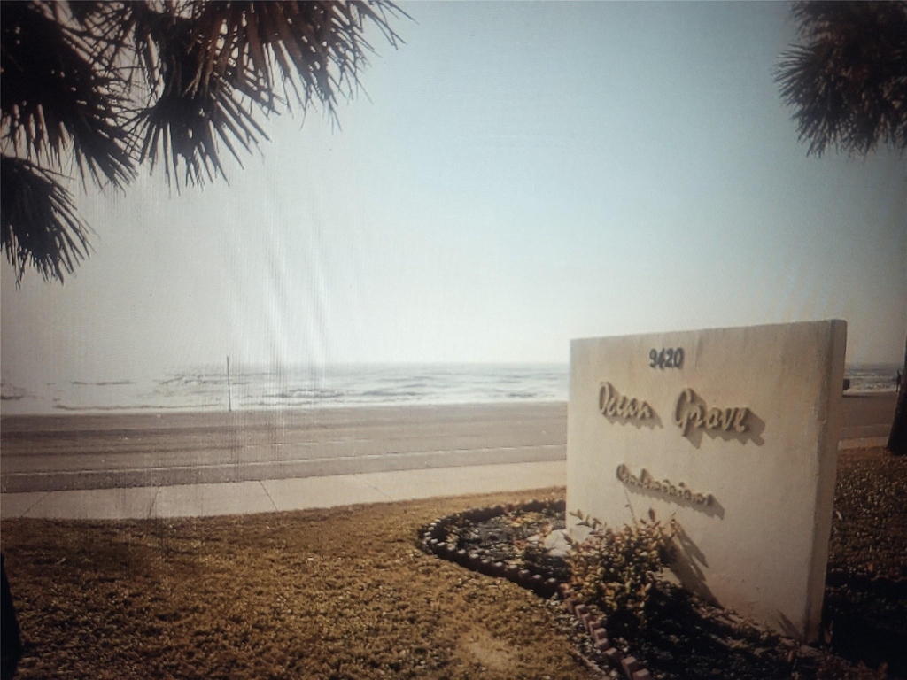 9420 Seawall Boulevard - Photo 20