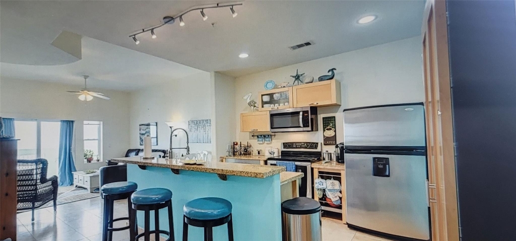 9420 Seawall Boulevard - Photo 7