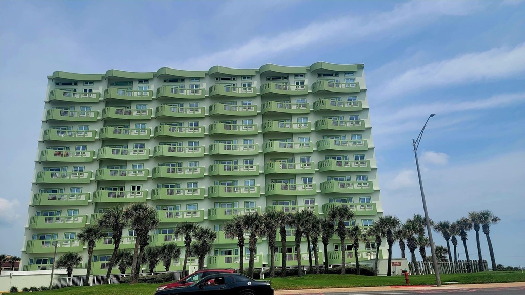 9420 Seawall Boulevard - Photo 1