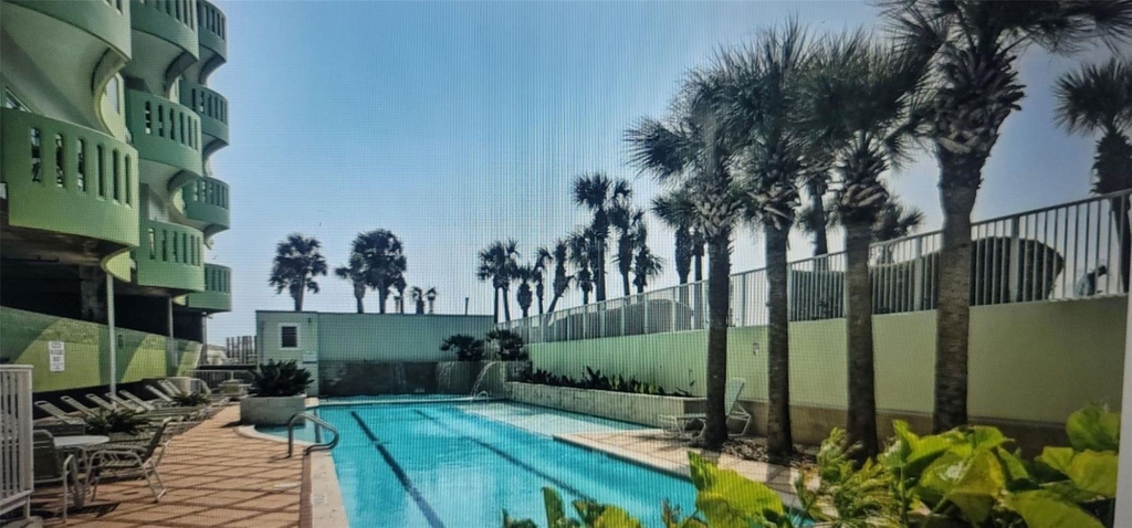 9420 Seawall Boulevard - Photo 4
