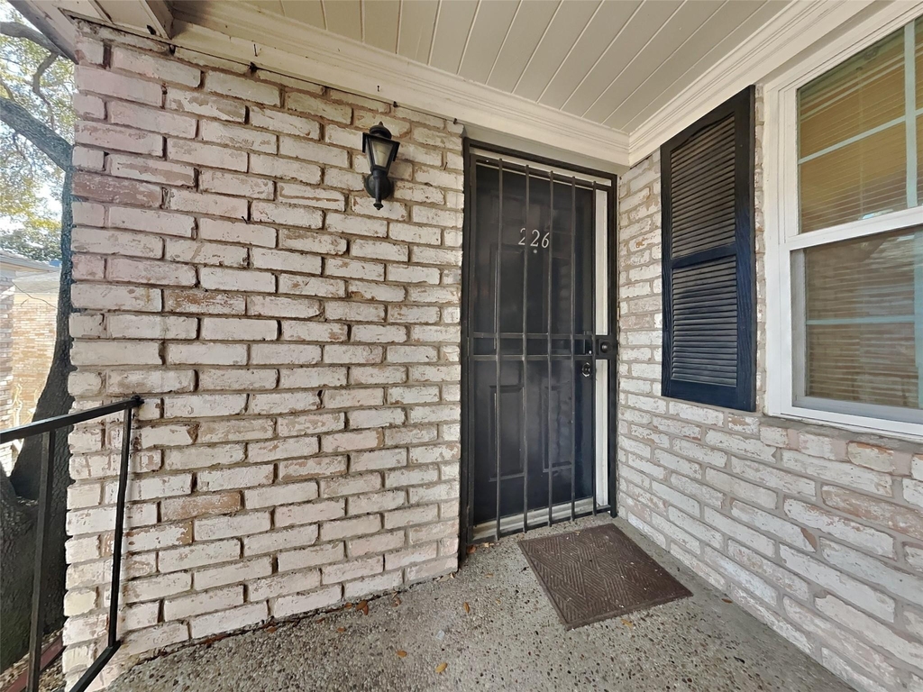 7900 Westheimer Road - Photo 1