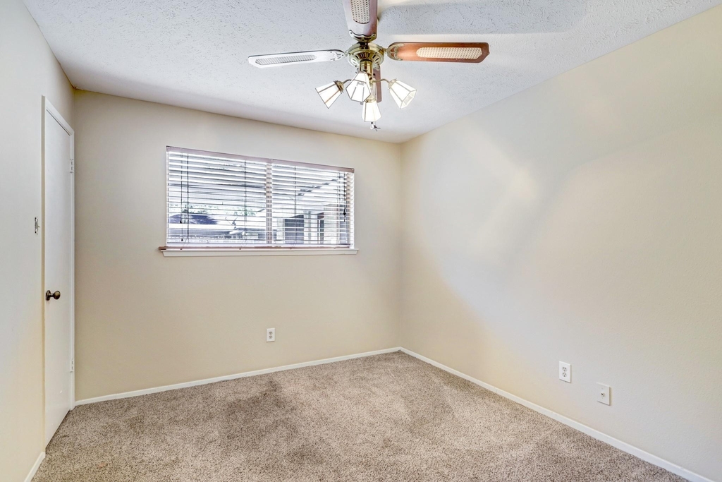 3706 Haven Pines Drive - Photo 14