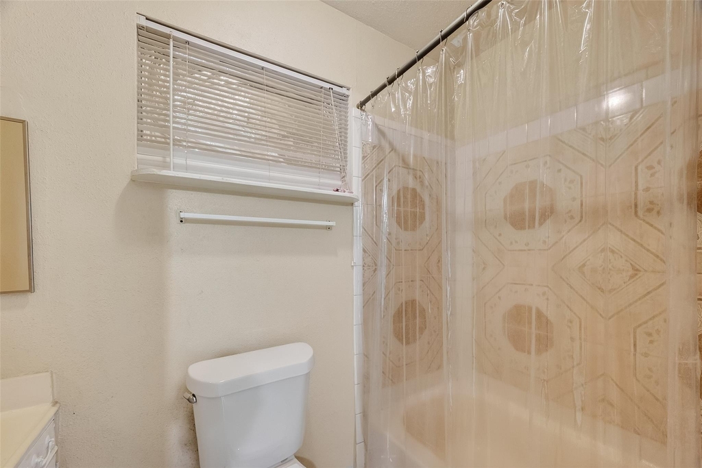 968 Garapan Street - Photo 28