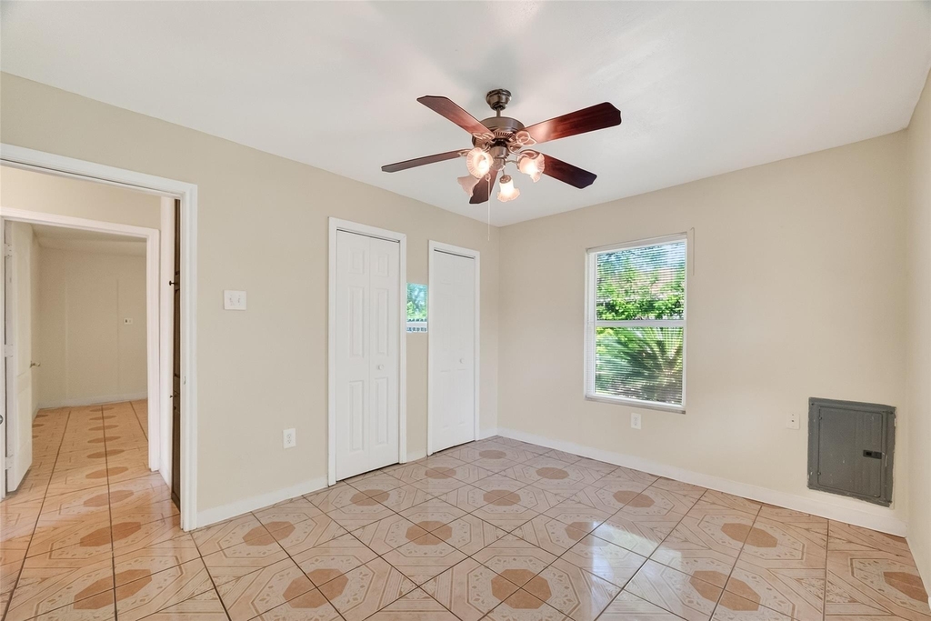 968 Garapan Street - Photo 24