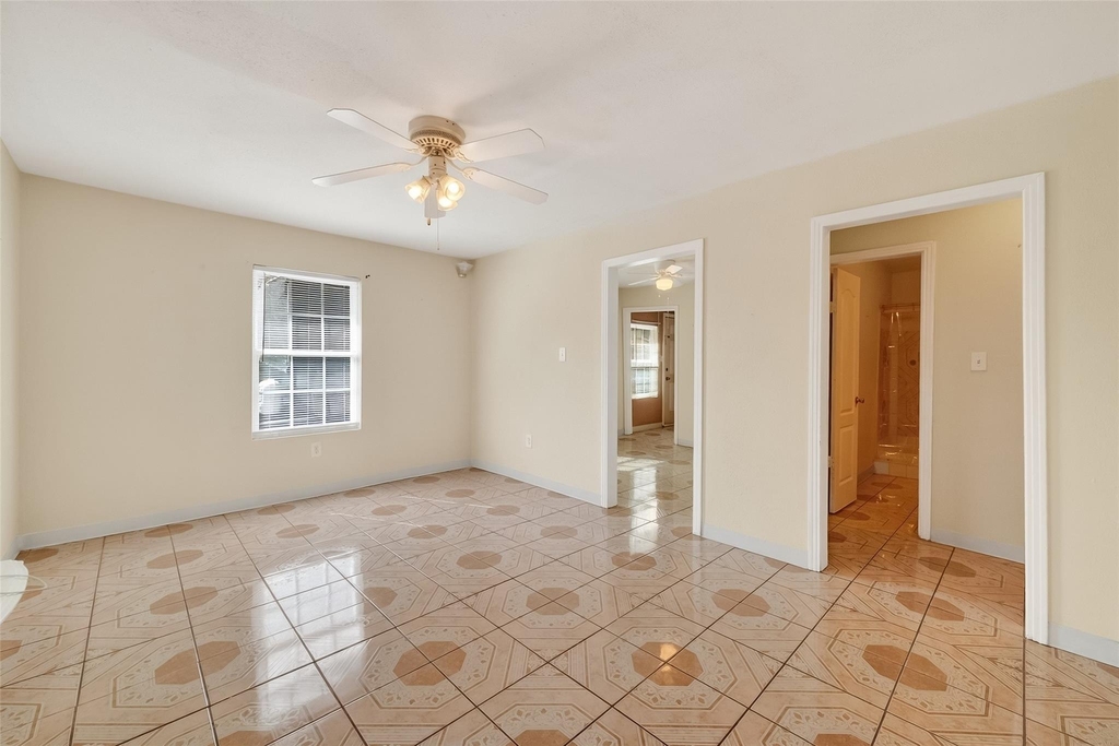 968 Garapan Street - Photo 5