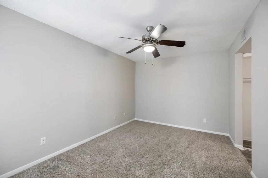 11715 S Glen Drive - Photo 11