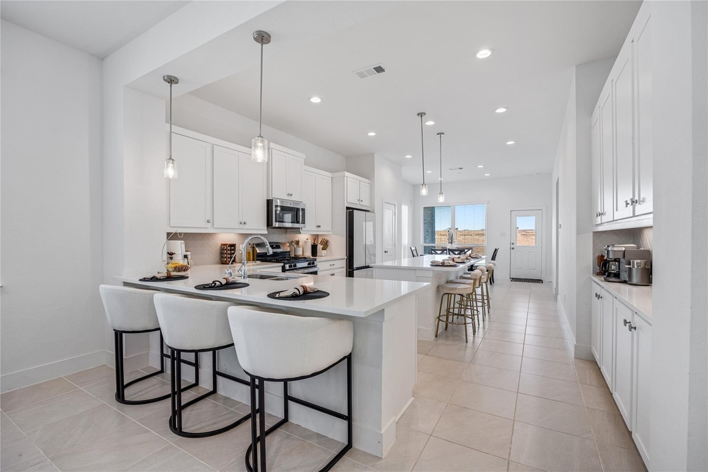 21130 Garden Palm Drive - Photo 4