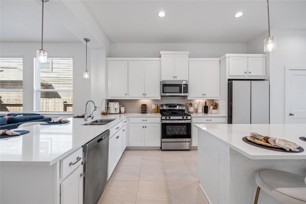 21130 Garden Palm Drive - Photo 7