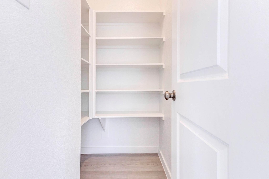 27410 Sweetwater Bay Drive - Photo 23