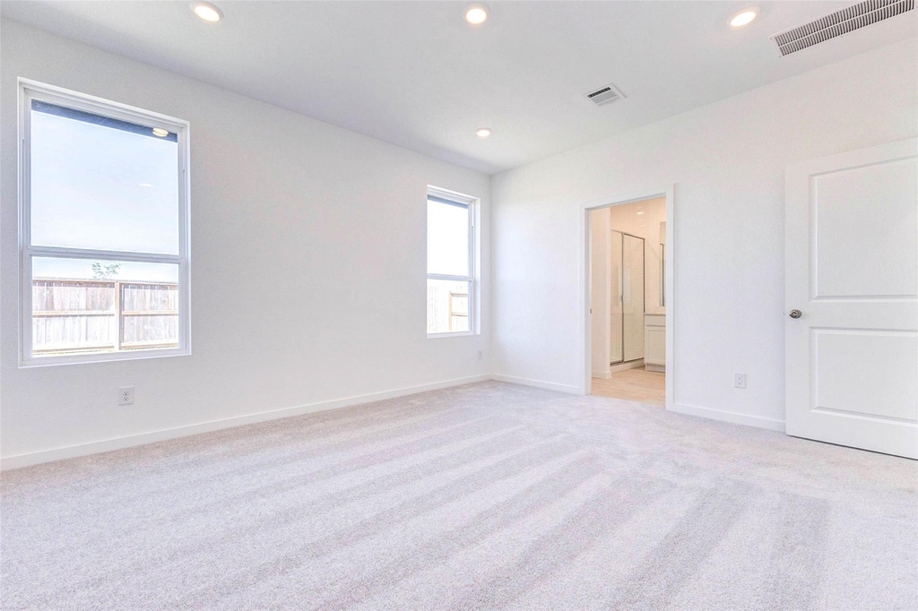 27410 Sweetwater Bay Drive - Photo 16