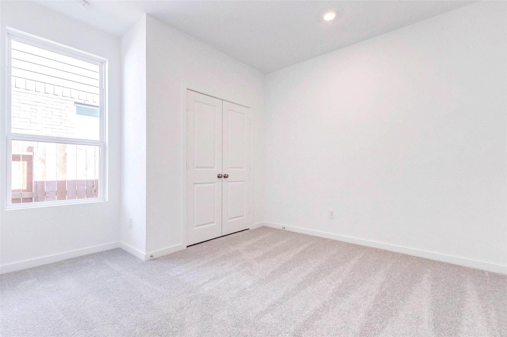 27410 Sweetwater Bay Drive - Photo 24