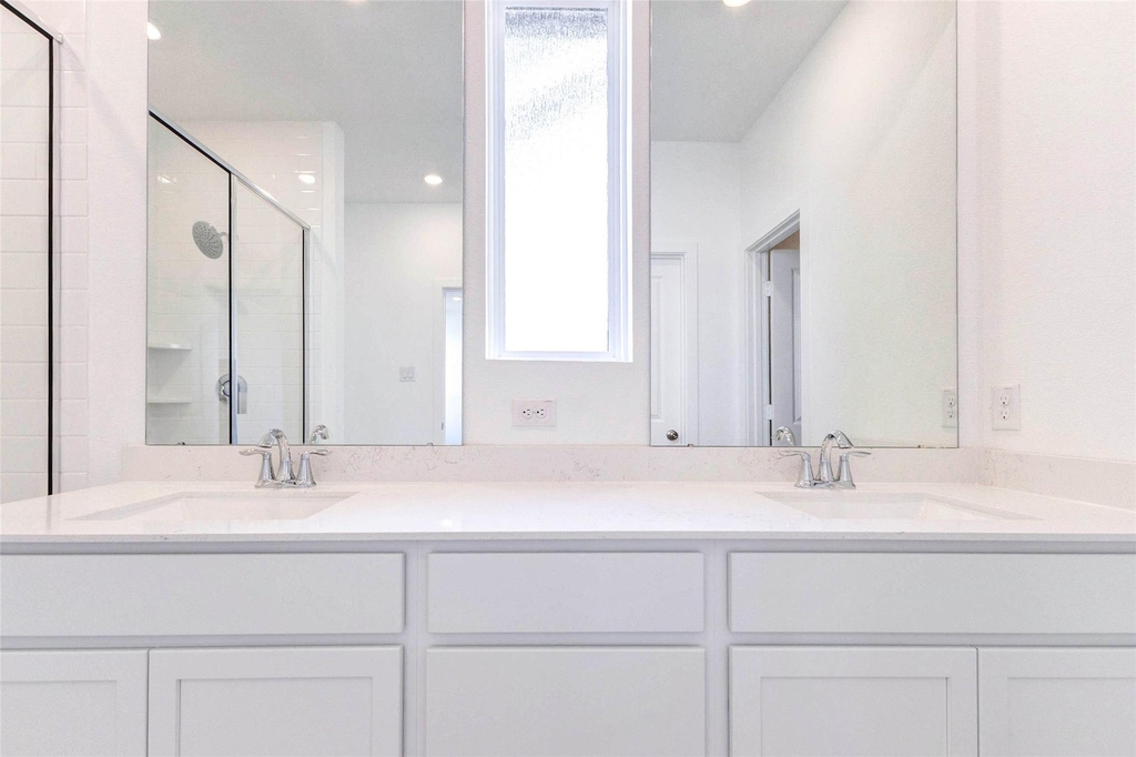 27410 Sweetwater Bay Drive - Photo 19