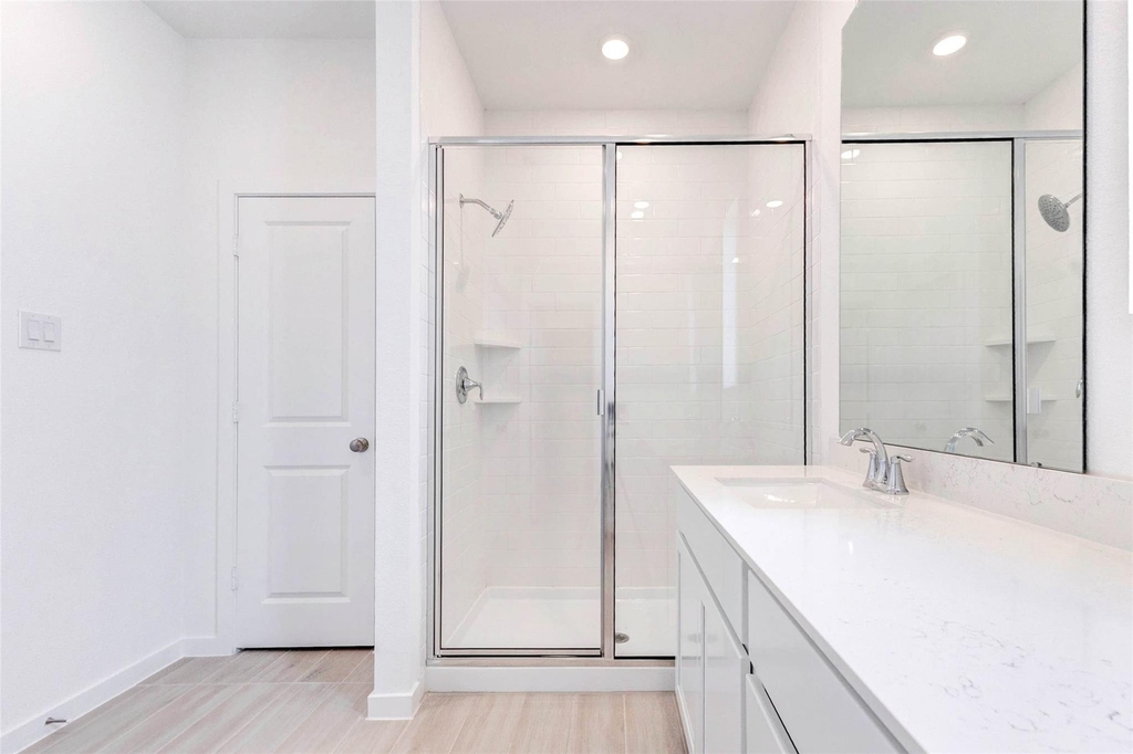27410 Sweetwater Bay Drive - Photo 21