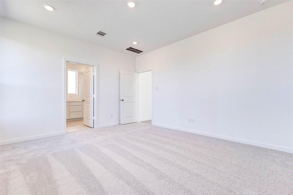 27410 Sweetwater Bay Drive - Photo 17