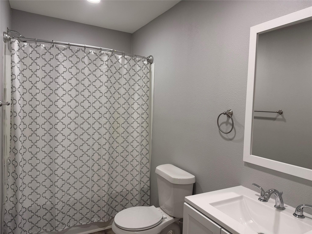 6846 Hertford Park Drive - Photo 6