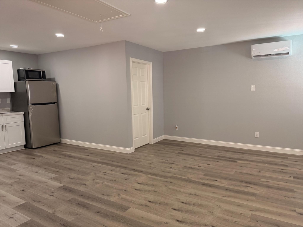 6846 Hertford Park Drive - Photo 1