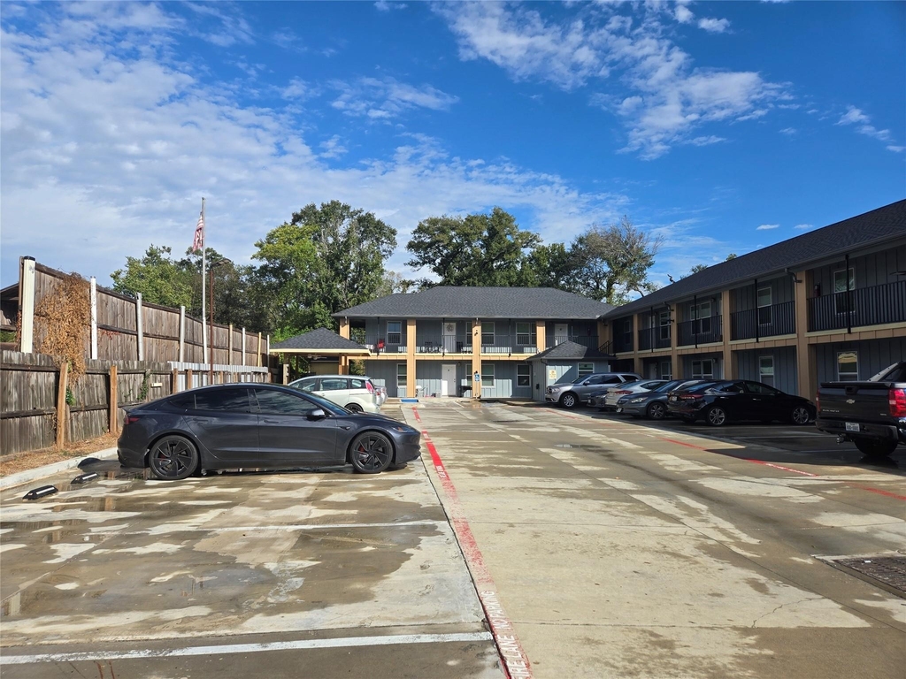 22061 Russell Drive - Photo 9