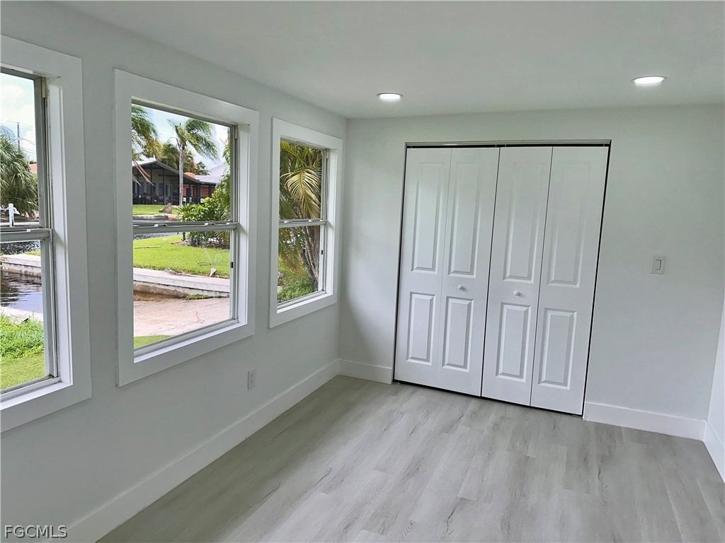 6187 Island Park Court - Photo 8