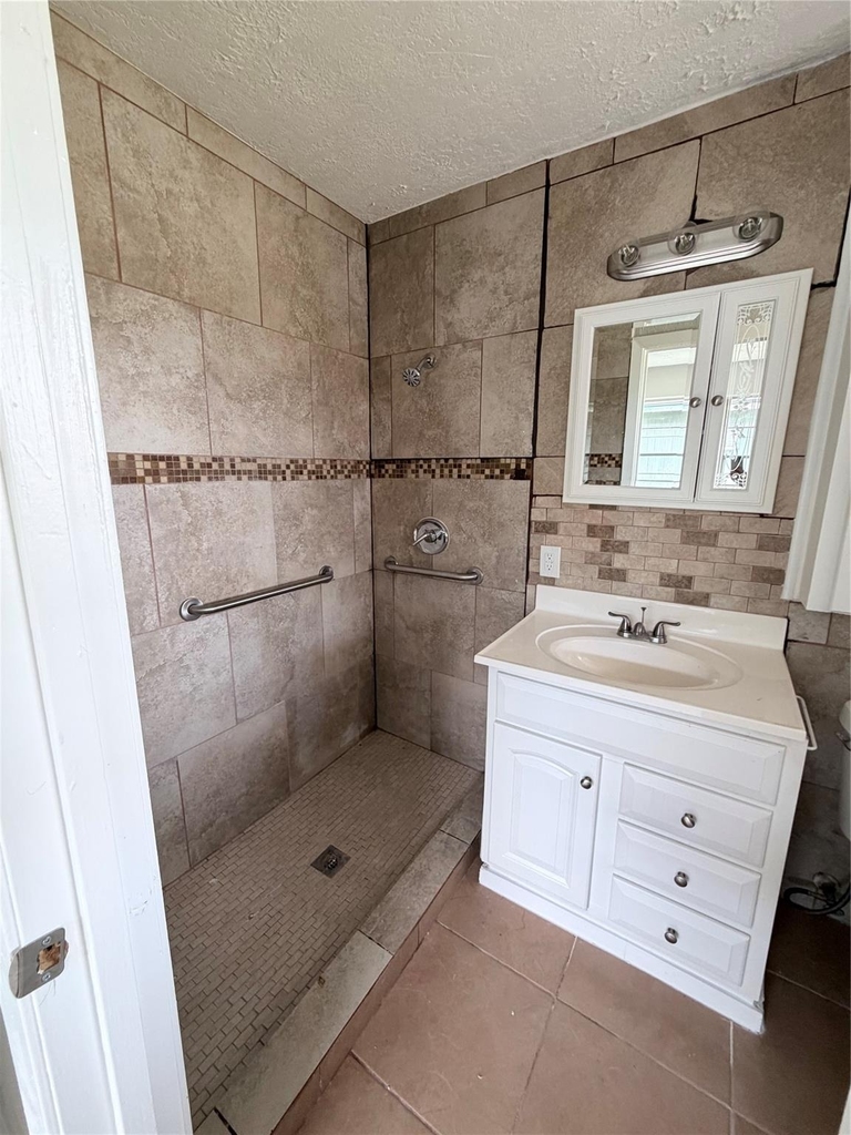 5902 Willow Glen Drive - Photo 17