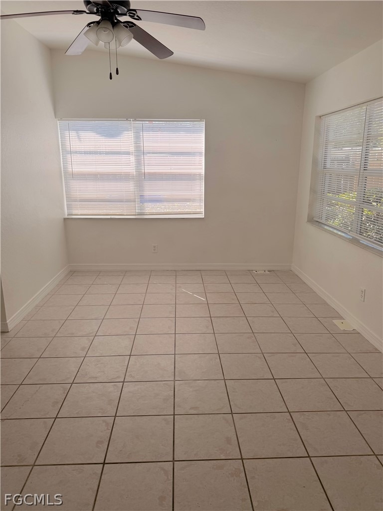 1659 Ricardo Avenue - Photo 4