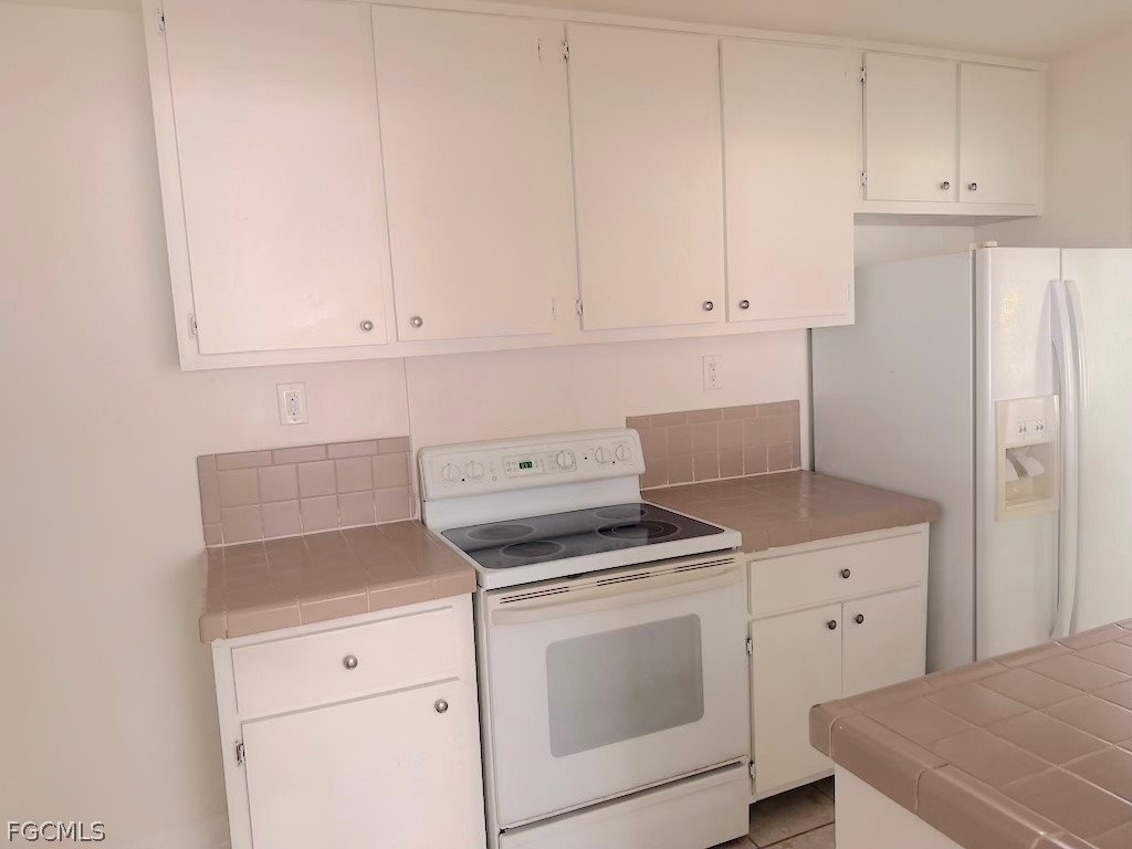 1659 Ricardo Avenue - Photo 3