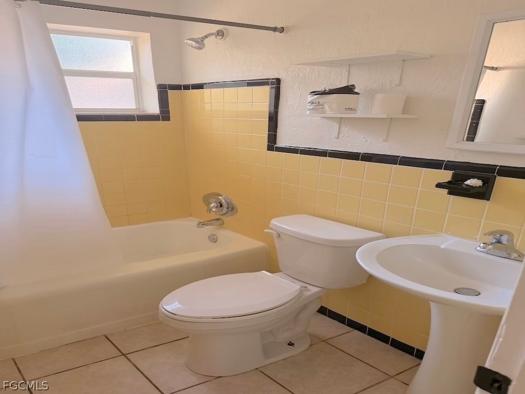 1659 Ricardo Avenue - Photo 5