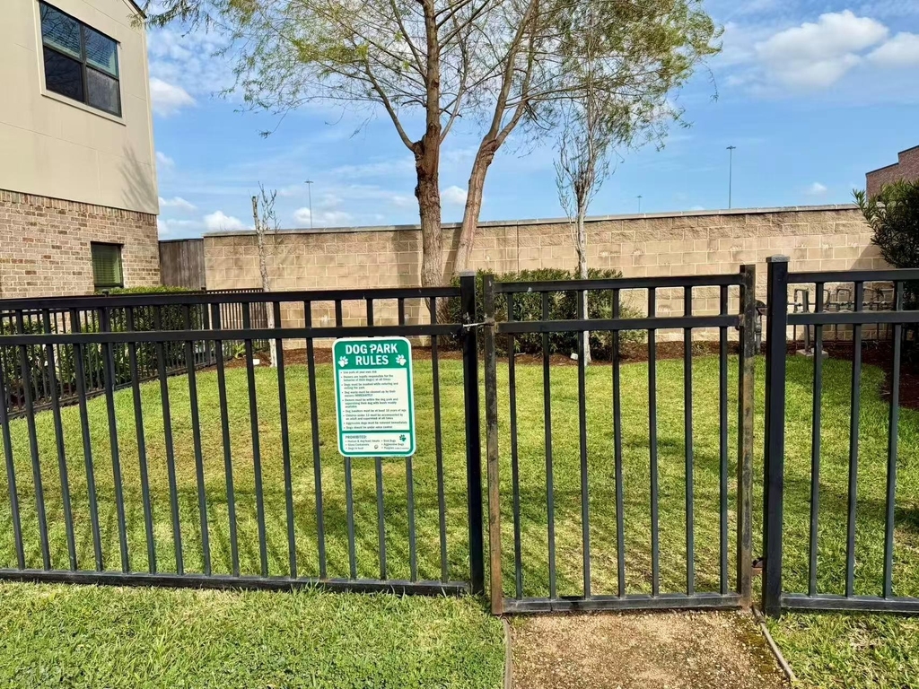 1254 N Post Oak Road - Photo 24
