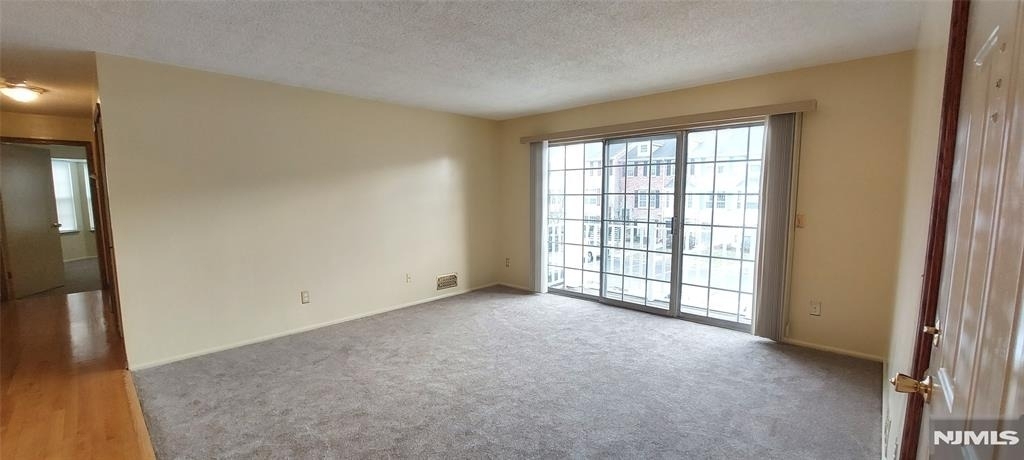 871 Juniper - Photo 5