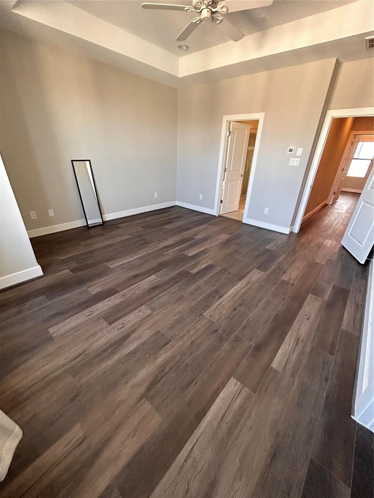 211 Milby Street - Photo 25