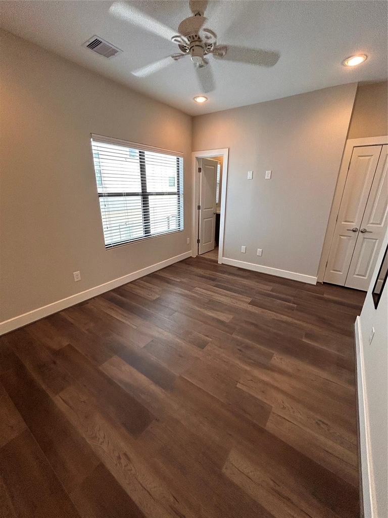 211 Milby Street - Photo 20