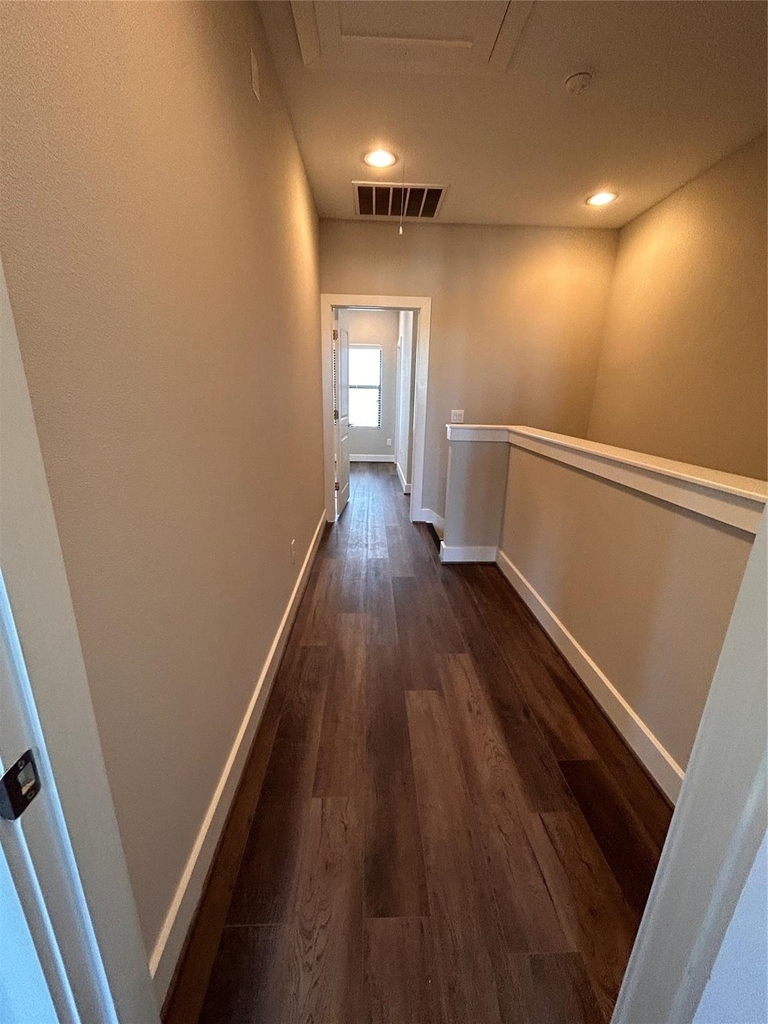 211 Milby Street - Photo 22