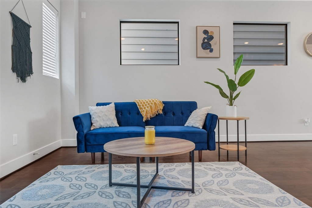 211 Milby Street - Photo 12