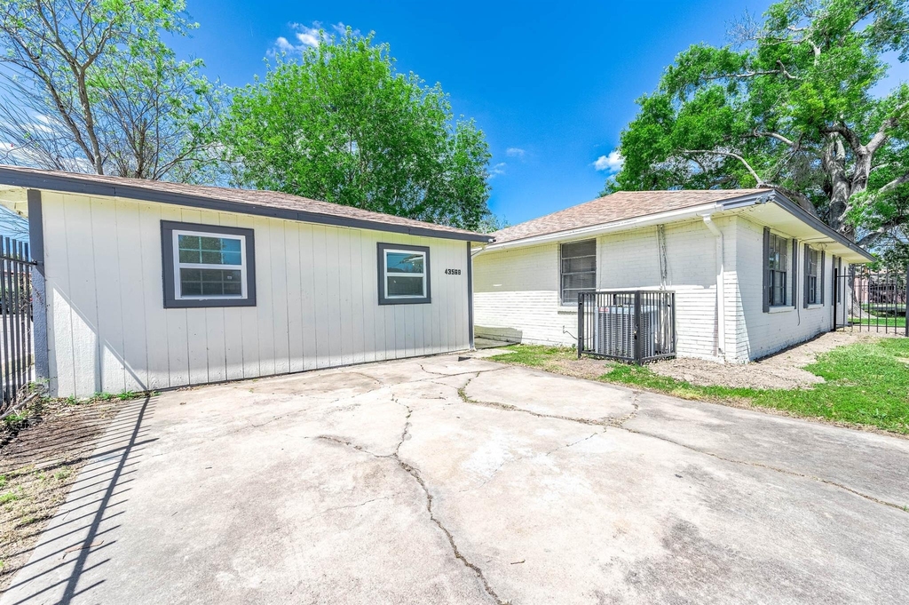 4356#a Phlox St Street - Photo 1