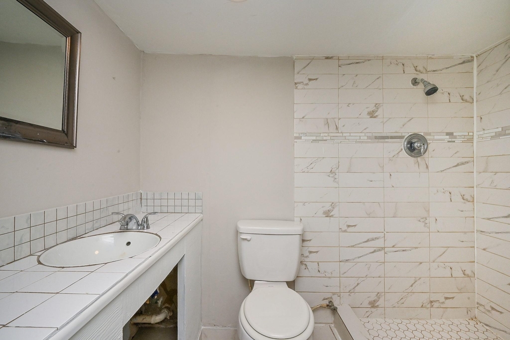 1507 Laird Street - Photo 16