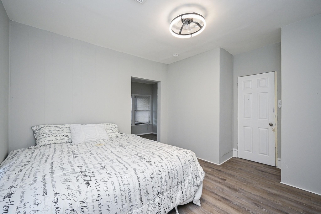 1507 Laird Street - Photo 11