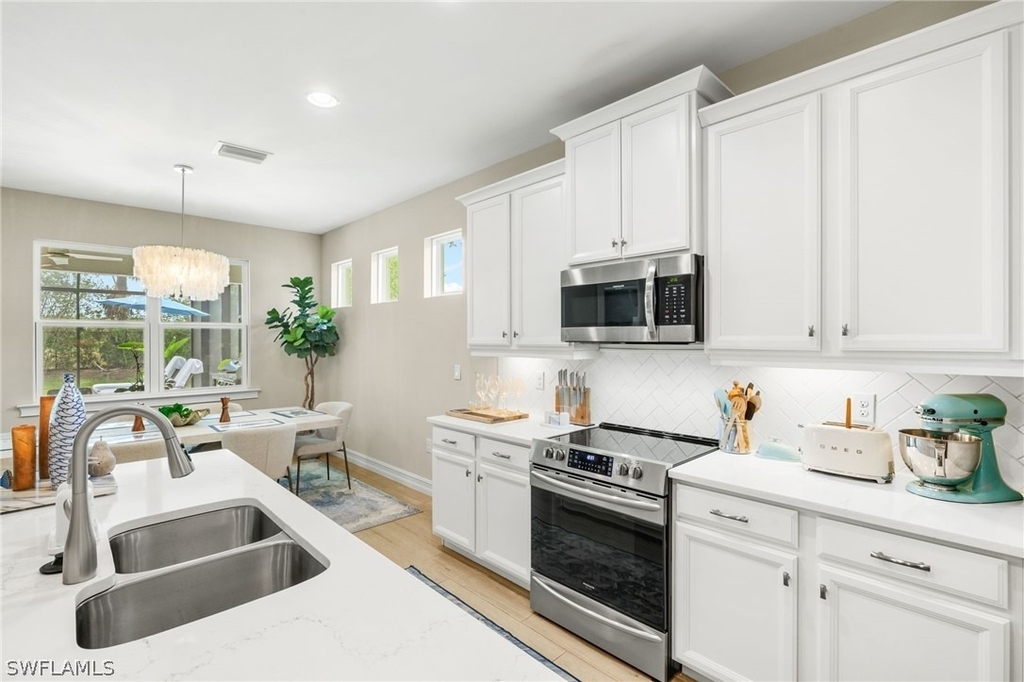 14546 Tropical Drive - Photo 11