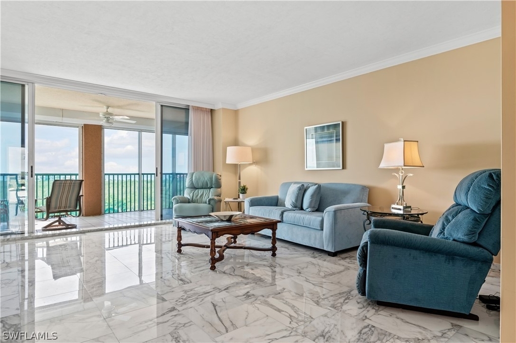 7515 Pelican Bay Boulevard - Photo 15