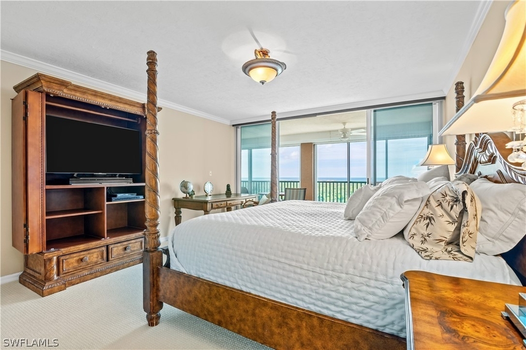 7515 Pelican Bay Boulevard - Photo 24