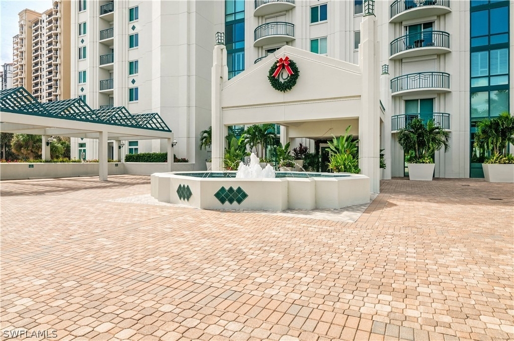7515 Pelican Bay Boulevard - Photo 26