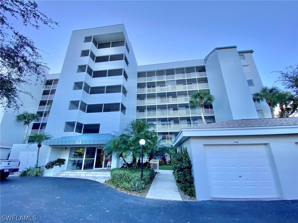 290 Naples Cove Drive - Photo 1