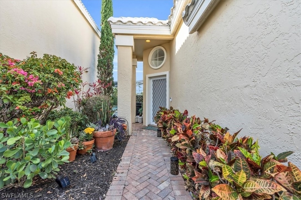 28712 Carmel Way - Photo 2