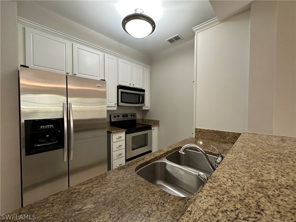 8010 Via Sardinia Way - Photo 2