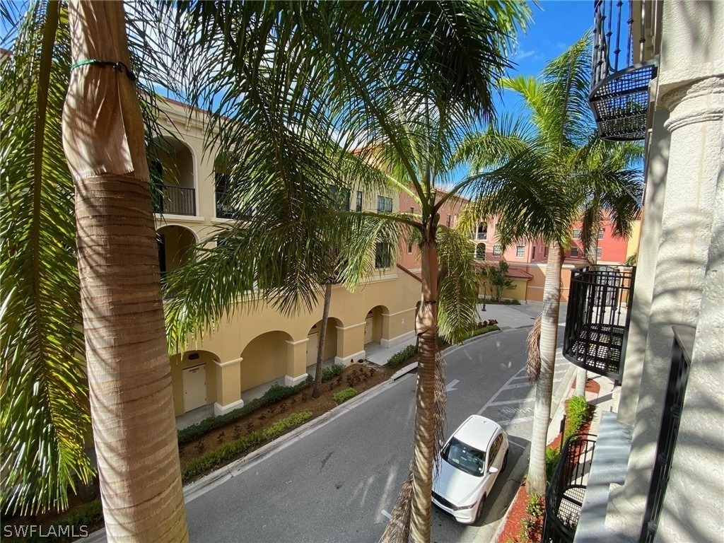 8010 Via Sardinia Way - Photo 0