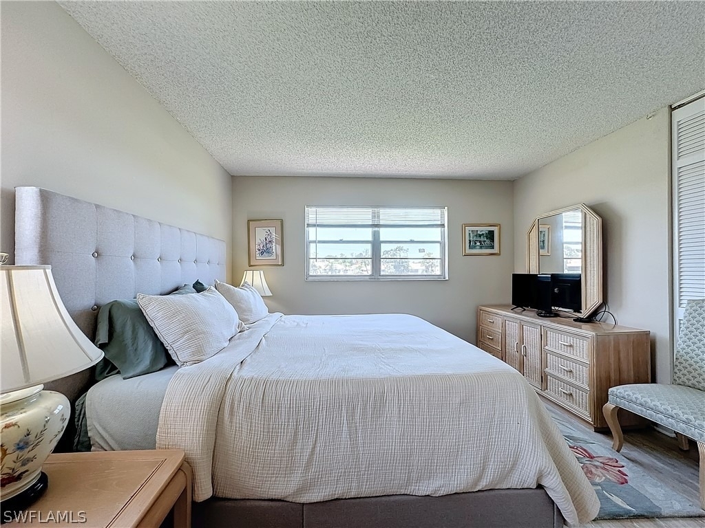 300 Forest Lakes Boulevard - Photo 26