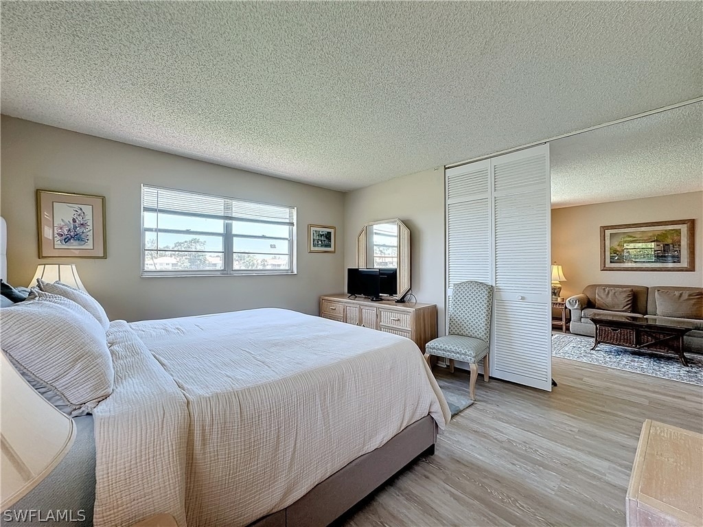 300 Forest Lakes Boulevard - Photo 25