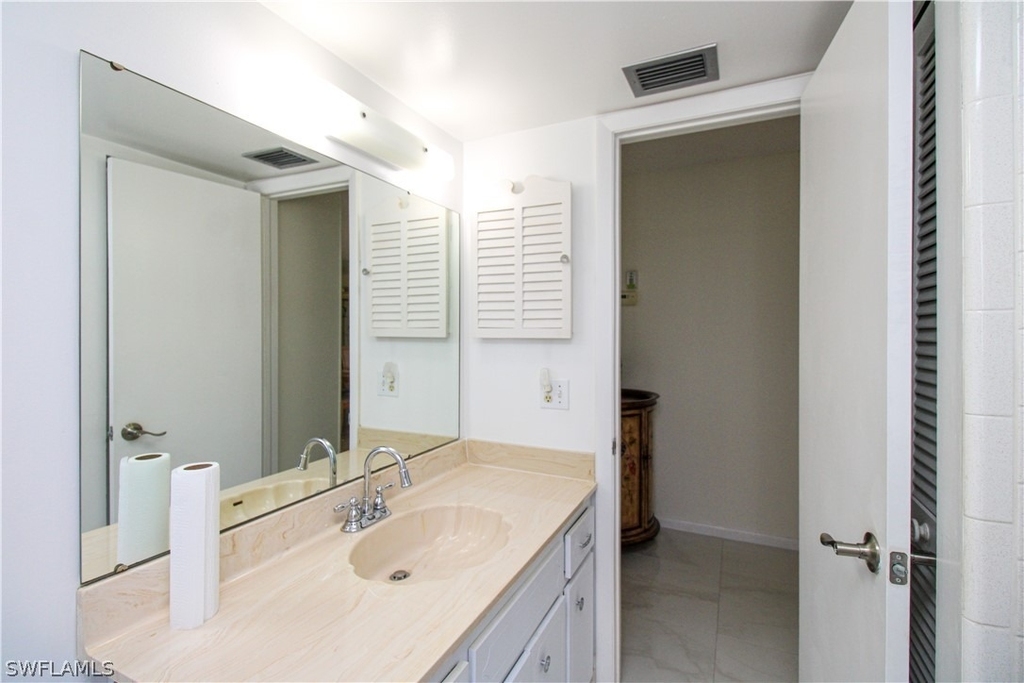 239 Palm Drive - Photo 17