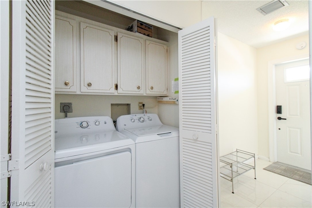 239 Palm Drive - Photo 8