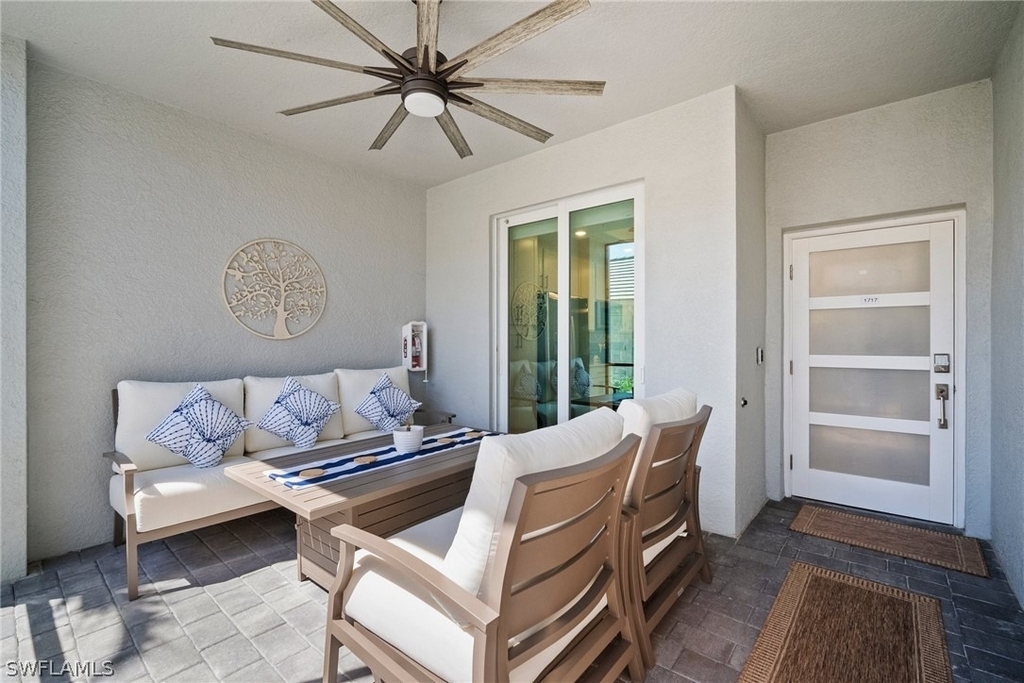 43984 Boardwalk Loop - Photo 2
