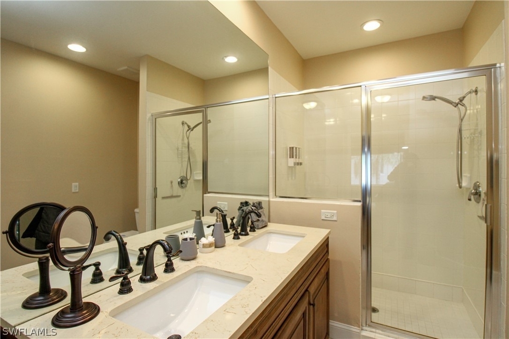 1360 Sweetwater Cove - Photo 18
