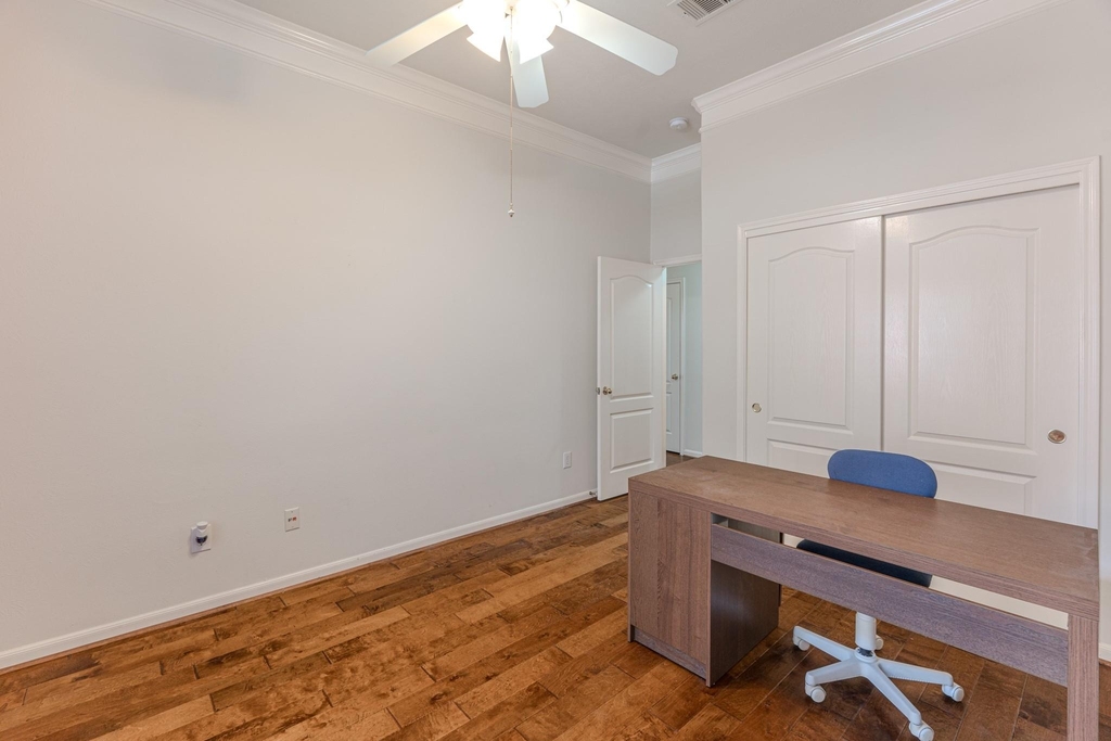 6618 Trenton Lake Lane - Photo 5